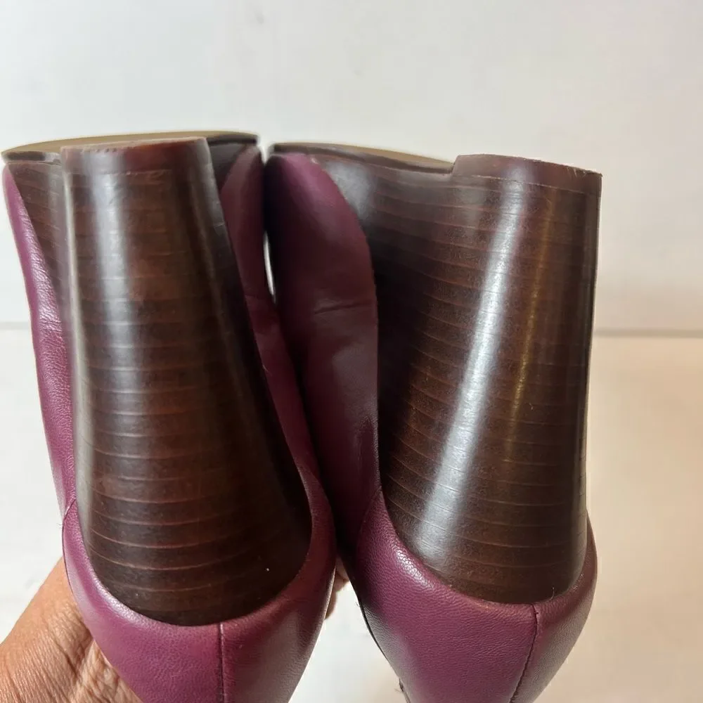 Falchi Womens Classic Wedge Pump High Heels Shoes Mauve Leather Slip On Size 9.5